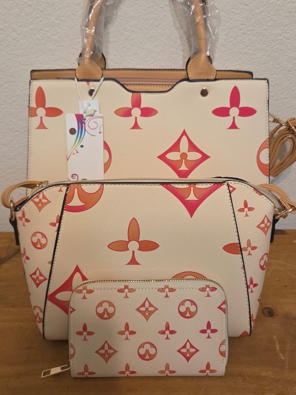 Cream & Coral Patterned Women’s Handbag Set